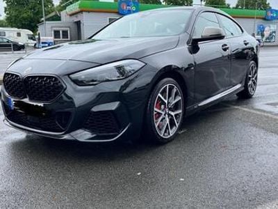 BMW M235