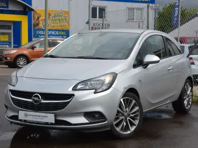 Używany Opel Corsa drive 101 KM (74 kW) 2016 Srebrny Hatchback
