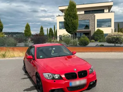 Gebraucht BMW 335 Basis 306 PS (225 kW) 2007 Rot Limousine