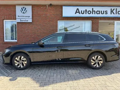 Gebraucht VW Passat Pro 150 PS (110 kW) 2024 Kombi