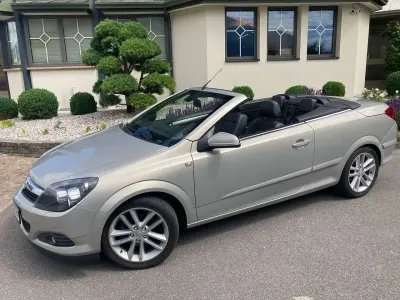 Gebraucht Opel Astra 105 PS (77 kW) 2006 Grau Cabrio