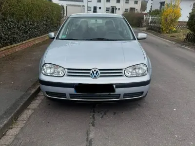 Gebraucht VW Golf IV Basis 75 PS (55 kW) 2000 Silber Limousine