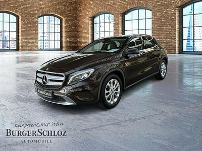 Usata Mercedes GLA180 Urban 122 CV (89 kW) 2015 Marrone SUV
