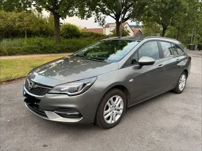 Gebraucht Opel Astra Edition 131 PS (96 kW) 2020 Grau Kombi