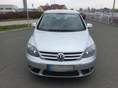 Usata VW Golf IV Goal 105 CV (77 kW) 2006 Argento Berlina
