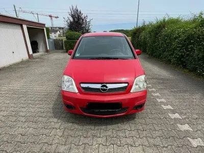 Gebraucht Opel Meriva 90 PS (66 kW) 2009 Rot Van / Kleinbus