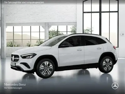 Używany Mercedes GLA180 Advanced 136 KM (100 kW) 2025 Biały SUV