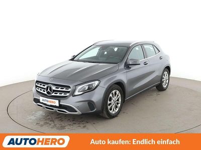 Usata Mercedes GLA200 Urban 156 CV (114 kW) 2018 Grigio SUV