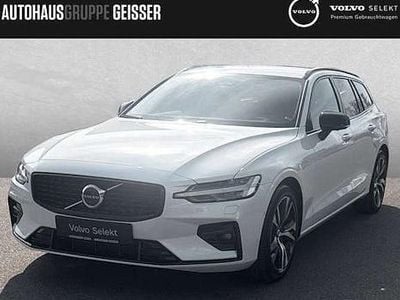 Gebraucht Volvo V60 Plus 197 PS (144 kW) 2025 Weiß Kombi