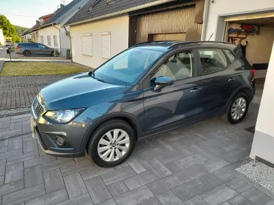 Gebraucht Seat Arona Style 95 PS (69 kW) 2019 Grau SUV