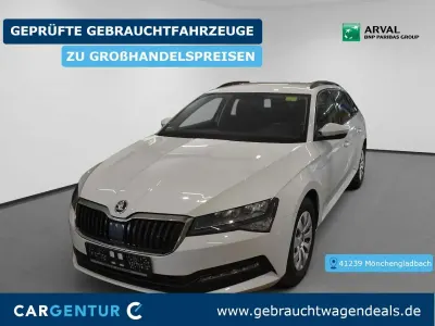 Gebraucht Skoda Superb Active 150 PS (110 kW) 2022 Weiß Kombi