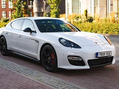Porsche Panamera GTS