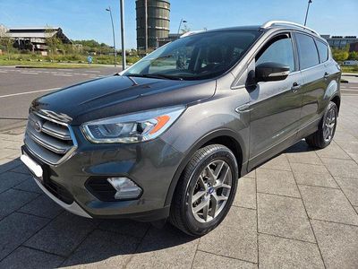 Gebraucht Ford Kuga 150 PS (110 kW) 2018 SUV