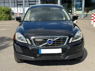 Używany Volvo XC60 Summum 215 KM (158 kW) 2012 Czarny SUV