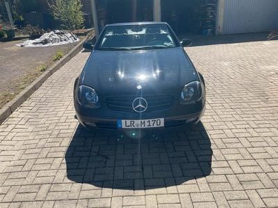 Gebraucht Mercedes SLK230 193 PS (141 kW) 1999 Silber Cabrio