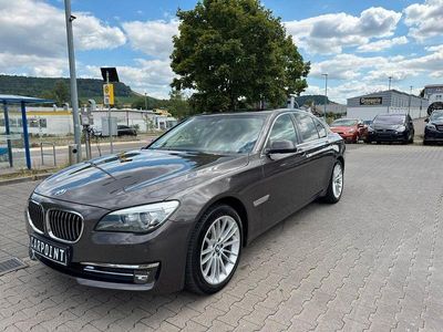 BMW 730