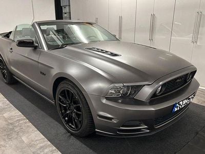 Usado Ford Mustang GT 426 HP (313 kW) 2012 Cinzento Cabrios