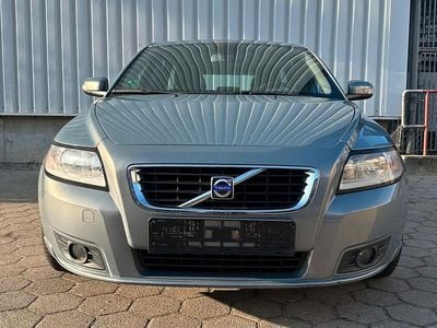 Second-hand Volvo V50 Momentum 109 CP (80 kW) 2008 Albastru Break