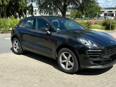 Gebraucht Porsche Macan 252 PS (185 kW) 2017 Schwarz SUV