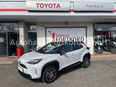 Gebraucht Toyota Yaris Cross Sport 131 PS (96 kW) 2023 Ash grey metallic SUV