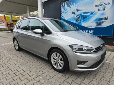 Gebraucht VW Golf Sportsvan Comfortline 110 PS (80 kW) 2015 Silber Van / Kleinbus