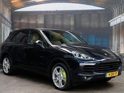 Porsche Cayenne S E-Hybrid