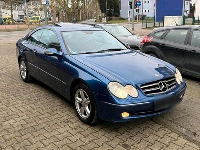 Gebraucht Mercedes CLK240 170 PS (125 kW) 2002 Blau Coupé