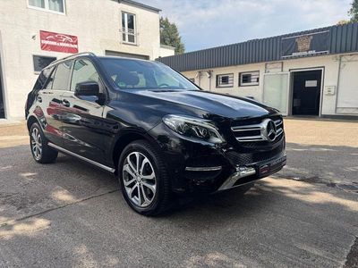 Schwarz Gebraucht 2016 Mercedes GLE350 SUV | 36.850 € (Teuer)