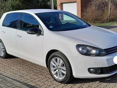 Gebraucht VW Golf VI Style 86 PS (63 kW) 2011 Weiß Kleinwagen