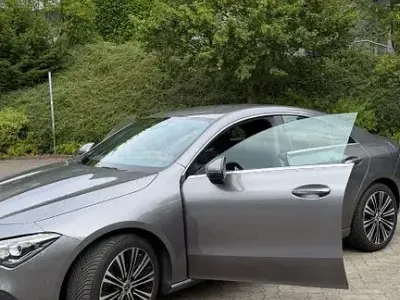 Gebraucht Mercedes CLA200 163 PS (119 kW) 2023 Grau Coupé