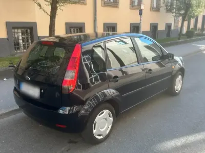 Brugt Ford Fiesta 70 HK (51 kW) 2006 Blå Hatchback