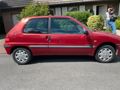 Gebraucht Peugeot 106 75 PS (55 kW) 2002 Rot Kleinwagen