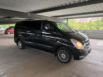 Hyundai H-1