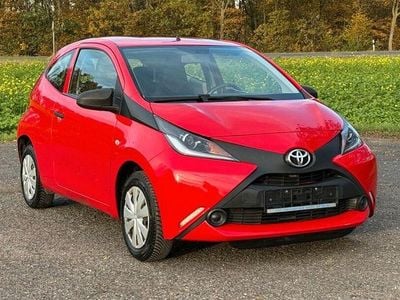 Usata Toyota Aygo Business Edition 69 CV (50 kW) 2018 Rosso Utilitaria