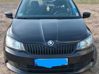 Gebraucht Skoda Fabia 60 PS (44 kW) 2016 Schwarz Kleinwagen