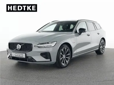 Neu Volvo V60 Plus 2026 Grau Kombi