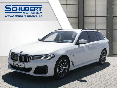 Używany BMW 530e M Sport 292 KM (214 kW) 2023 Biały Kombi