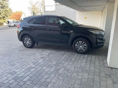 Gebraucht Hyundai Tucson Pure 132 PS (97 kW) 2018 Schwarz SUV