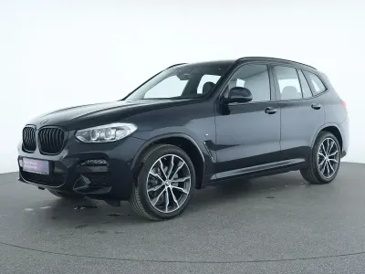 Gebraucht BMW X3 M Sport 190 PS (139 kW) 2021 Carbonschwarz SUV