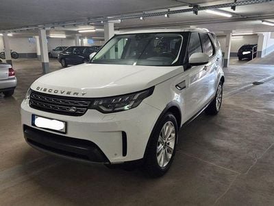 Land Rover Discovery 5