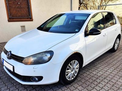Weiß Gebraucht 2011 VW Golf Style Limousine | 2.650 € (Superpreis)