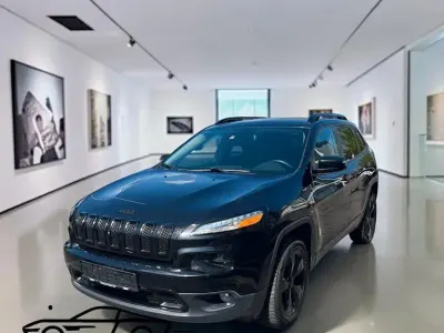 Gebraucht Jeep Cherokee Longitude 140 PS (102 kW) 2016 Schwarz SUV