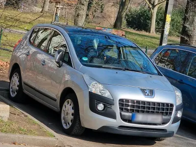 Gebraucht Peugeot 3008 120 PS (88 kW) 2012 Silber Kombi