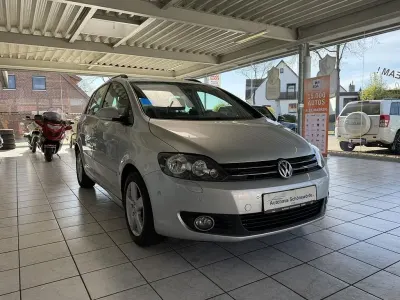 Usata VW Golf VI Team 105 CV (77 kW) 2010 Argento Utilitaria