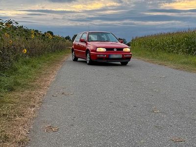 Brugt VW Golf III 60 HK (44 kW) 1997 Rød Sedan