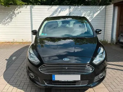 Gebraucht Ford S-MAX Titanium 240 PS (176 kW) 2016 Schwarz Van / Kleinbus