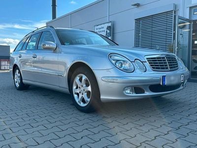 Mercedes E240