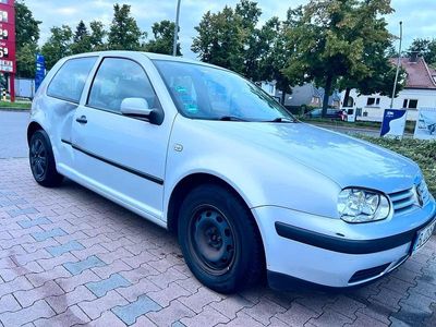 VW Golf IV
