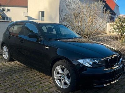Gebraucht BMW 116 116 PS (85 kW) 2007 Schwarz Kleinwagen