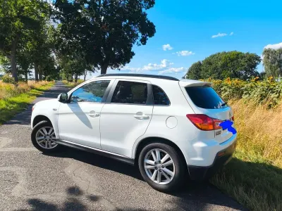 Gebraucht Mitsubishi ASX Instyle 150 PS (110 kW) 2011 Weiß SUV